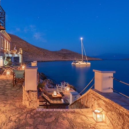 Villa Leleka Chalki Town ภายนอก รูปภาพ