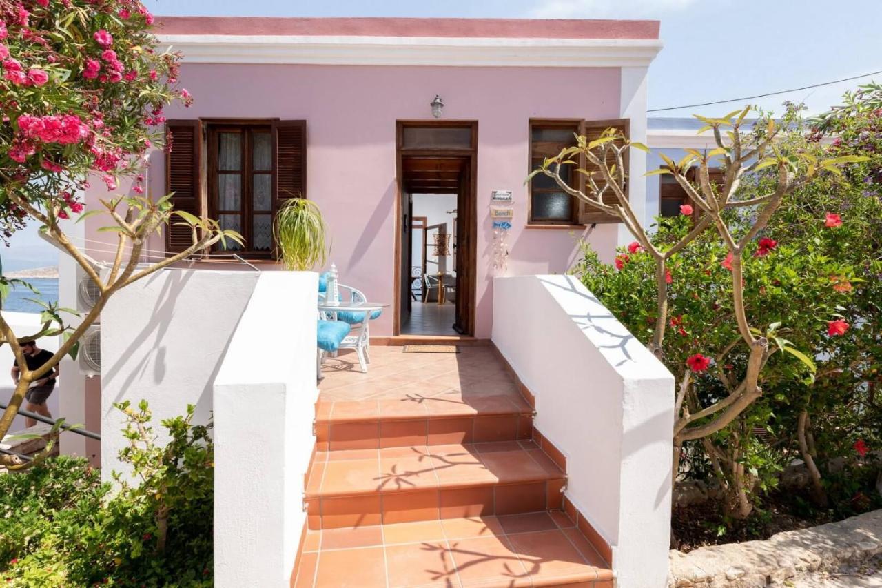 Villa Leleka Chalki Town ภายนอก รูปภาพ