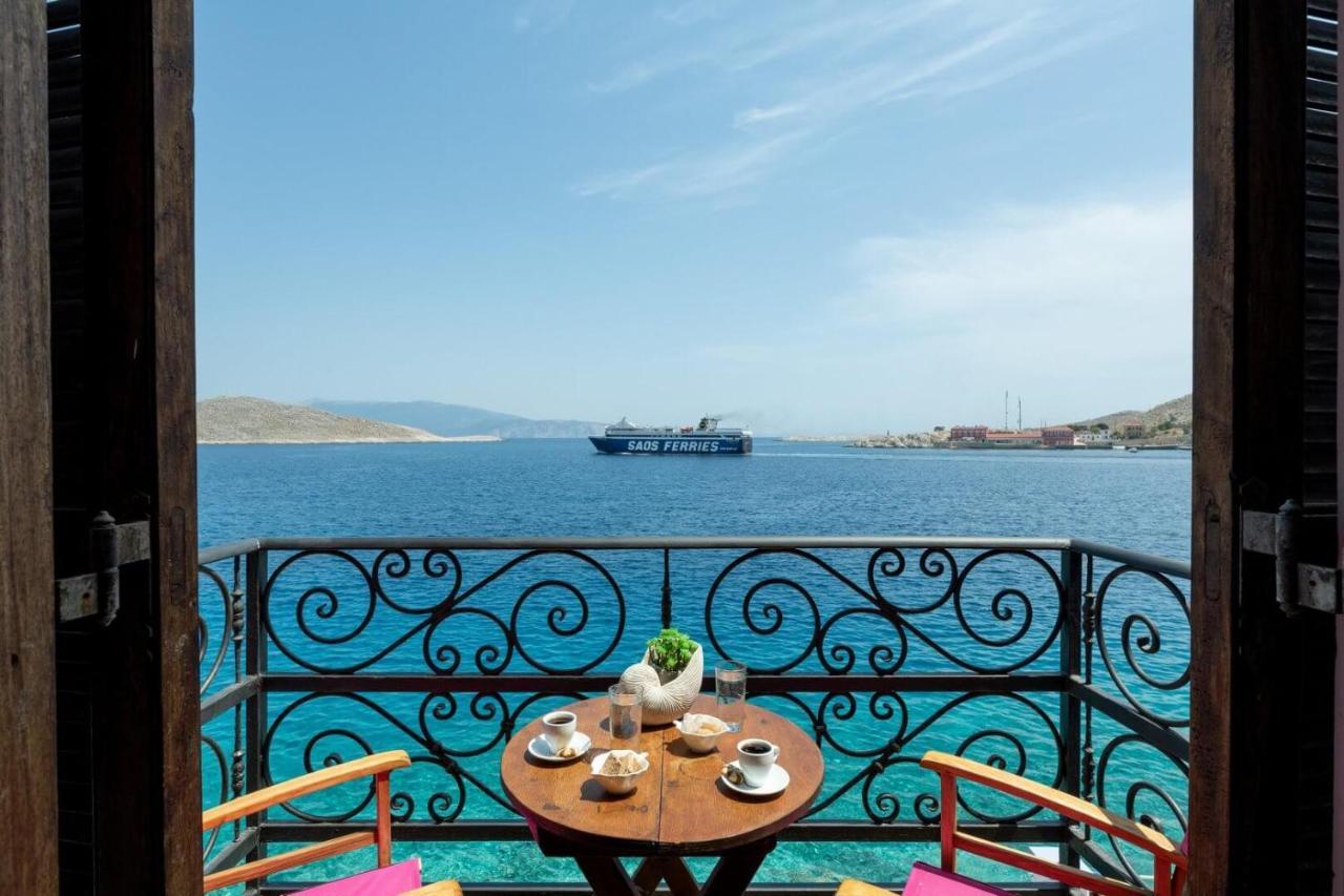 Villa Leleka Chalki Town ภายนอก รูปภาพ