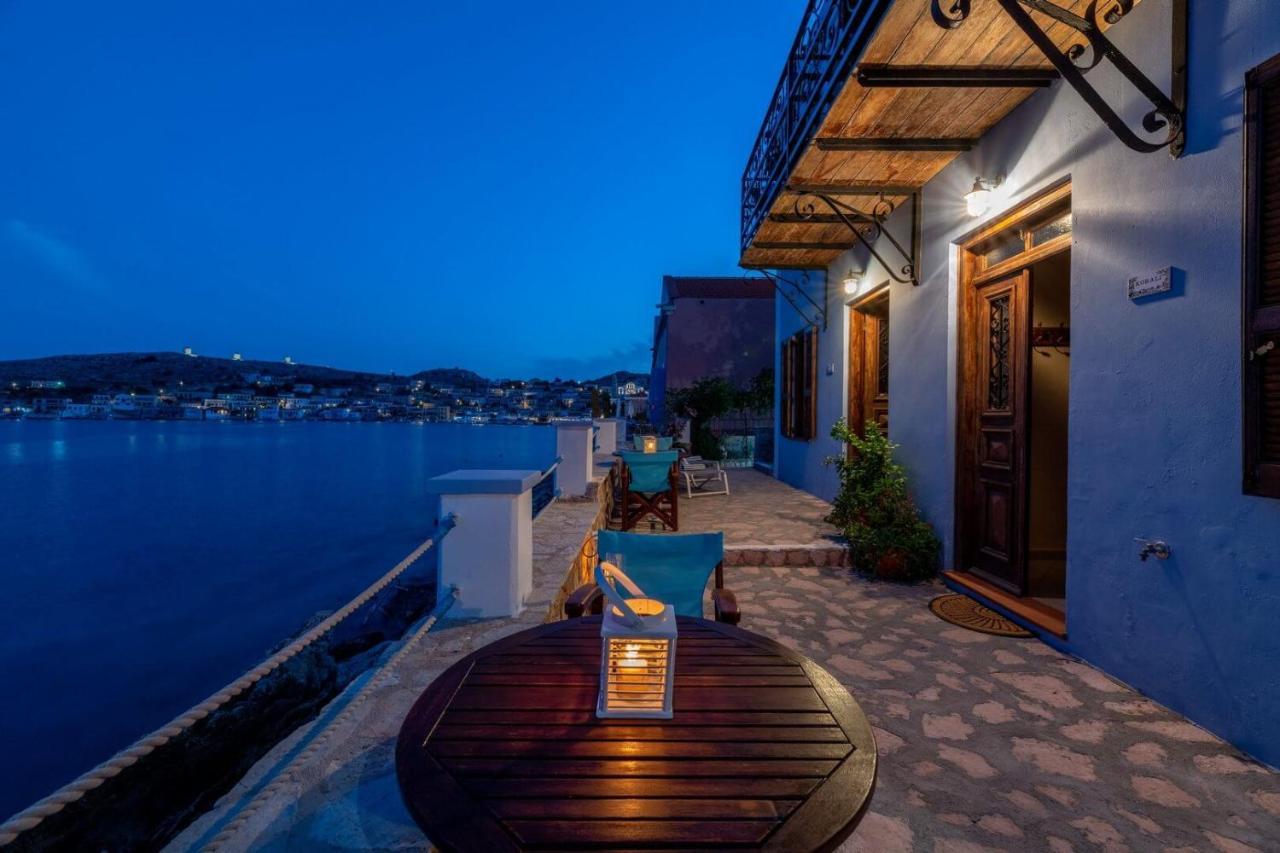 Villa Leleka Chalki Town ภายนอก รูปภาพ